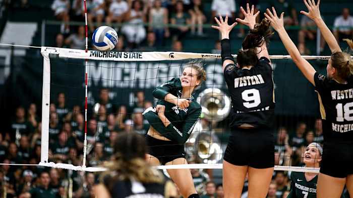 MSU Volleyball (PHOTO: MSU SID)